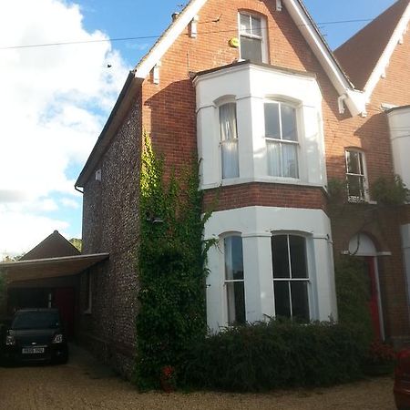 Rowlands Castle No 41 Bed & Breakfast Rowland's Castle Bagian luar foto