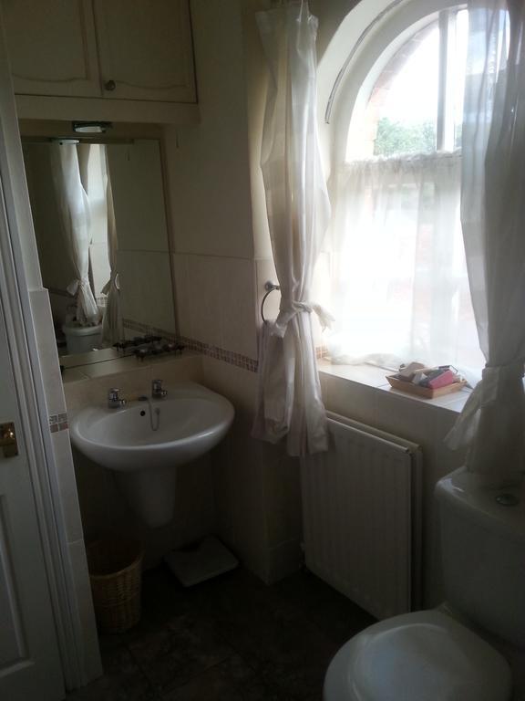 Rowlands Castle No 41 Bed & Breakfast Rowland's Castle Bagian luar foto